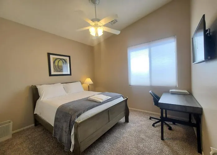 Ii Minutes To Airport And Downtown *