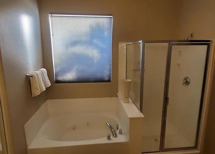 Ii Minutes To Airport And Downtown Phoenix